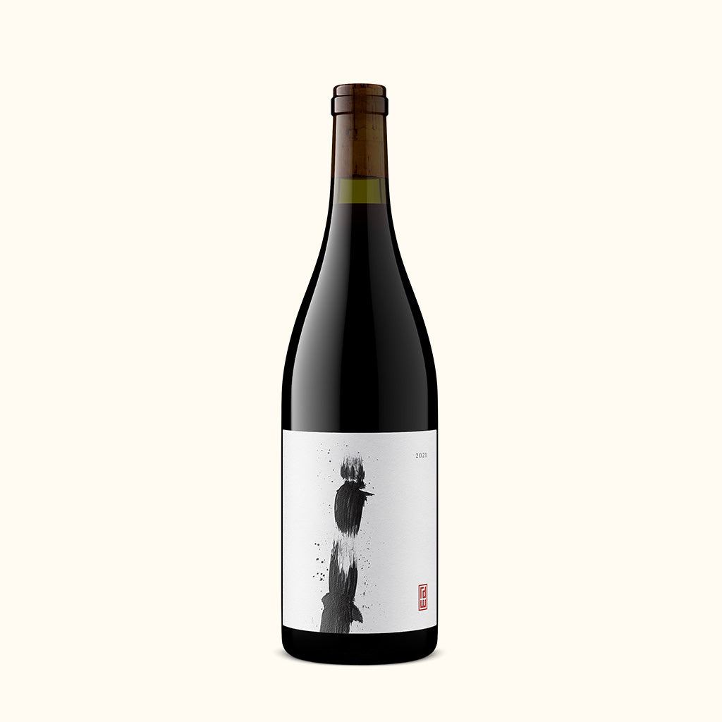 a bottle of khoai pinot noir