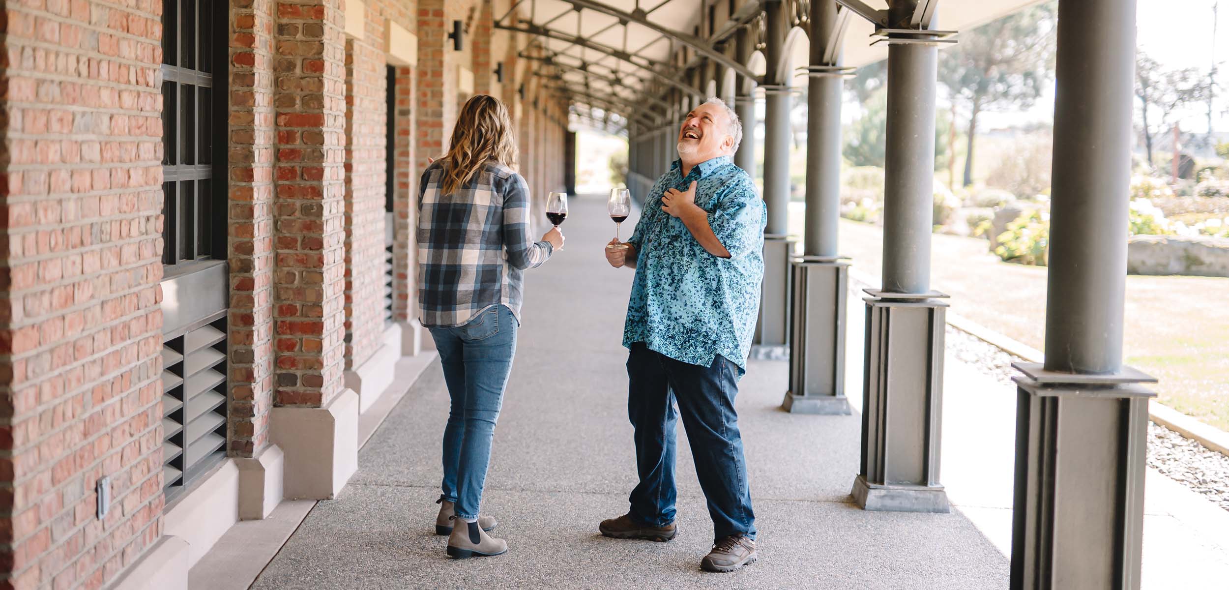 winemaker-tim-milos-laughing.jpg