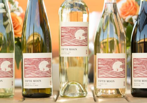 Fifth Moon white wines