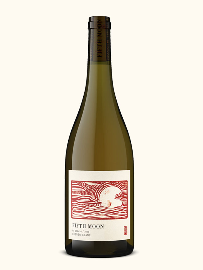 Fifth Moon Chenin Blanc wine bottle